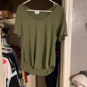 Old navy t shirt
